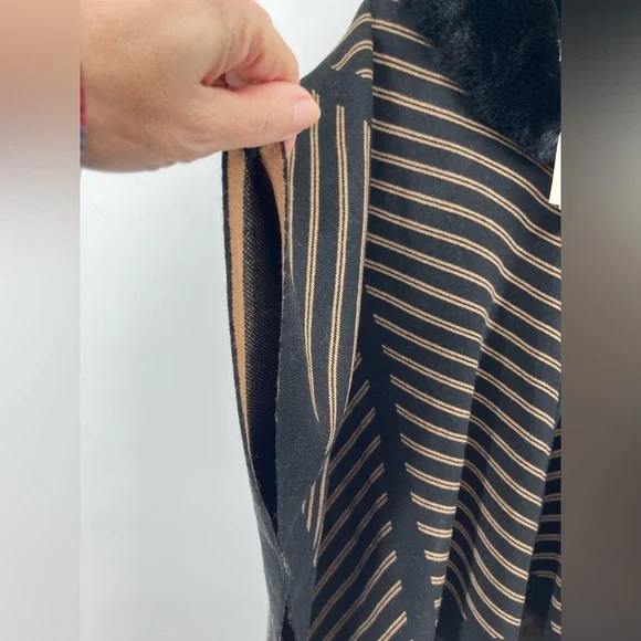Anne Klein NWT Black Coffee Striped Women's Sweater Poncho Coat Oversized Sm - Picture 3 of 10